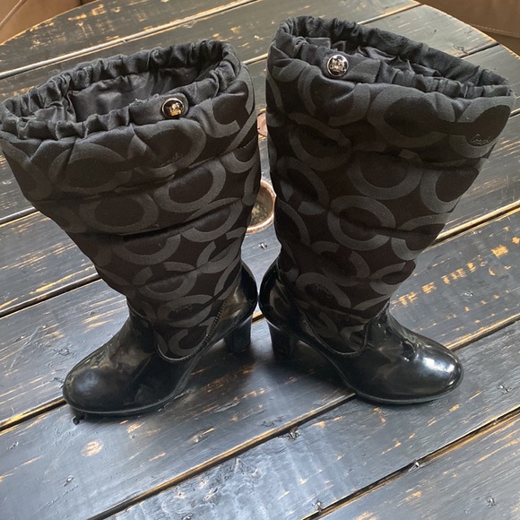 Coach Loryn Black Winter Boots - Quilted/Insulated with High Heels Size 7B - Picture 11 of 11